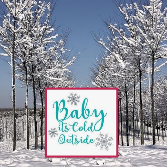 Baby It's C❄LD Outside - Picture 4 of 5